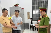 Thuê 3 ô tô mang sang Campuchia cầm cố, con bạc 'khát nước' lãnh 14 năm tù