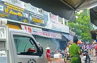 Truy tố 23 bị can vụ mang quan tài đến nhà chủ hụi gây áp lực đòi nợ