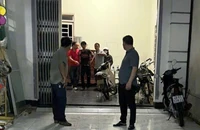 Kẻ dùng dao khống chế nữ chủ quán dương tính với ma túy đá