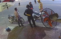 Bắt giam người tấn công CSGT khi đang kiểm tra nồng độ cồn