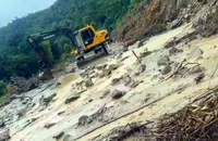 Khắc phục xong sự cố tái sạt lở trên Quốc lộ 28B, phương tiện có thể lưu thông