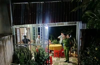 Cha mẹ dọn đồ chạy lũ, bé gái 4 tuổi trượt chân bị lũ cuốn trôi tử vong