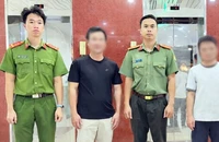 3 công dân bị Hoa Kỳ trục xuất về Việt Nam