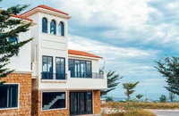 Lý do hai cựu giám đốc sở không bị kỷ luật sau sai phạm tại Goldsand Hill Villa