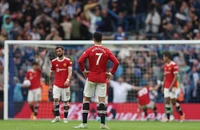 MU thua nhục nhã không tưởng, Chelsea hòa khó tin 