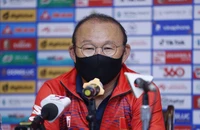 Thầy Park cám ơn HLV Đông Timor, nói về kế hoạch dự World Cup của VN