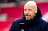 Ten Hag nói không muốn chọn việc nhẹ nhàng nên gia nhập MU 