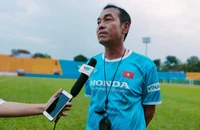 HLV U-19 VN nói về việc CĐV Indonesia kéo đến sân gây sức ép