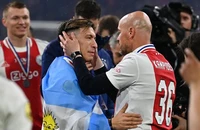 Ajax cấm mục tiêu chuyển nhượng của MU ra sân tập