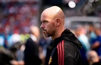 Erik Ten Hag ‘thổi bay’ sao MU sau trận thua Atletico Madrid 