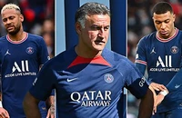 PSG họp bất thường, khiển trách Mbappe và Neymar trước toàn đội