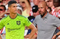 Ronaldo im lặng trước lời giáo huấn của Ten Hag