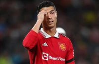 ‘Chúng tôi đã đàm phán ký hợp đồng với Ronaldo’