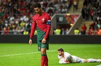 Ronaldo bị 'tẩy chay' dữ dội, chị gái lên tiếng khó tin