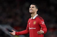 Lí do Ronaldo mất 3 triệu lượt theo dõi