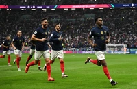 Harry Kane đá hỏng penalty, Anh bị Pháp loại khỏi World Cup đau đớn