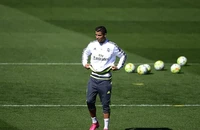 Ronaldo trở lại Real Madrid