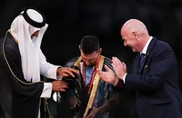 Qatar giải thích lí do Messi mặc áo choàng nâng chức vô địch World Cup