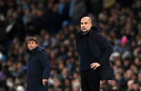 Pep Guardiola nổi giận chỉ trích cầu thủ và fan Man City