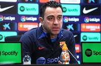 Xavi công khai ‘cướp’ mục tiêu của Arsenal: Cầu thủ hay hơn Busquets
