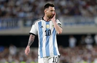 Messi gặp rắc rối lớn ở PSG vì một bài hát