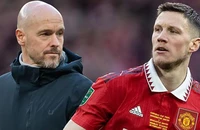 Ten Hag giải thích lí do hắt hủi sao MU