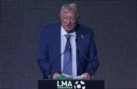 Sir Alex Ferguson nói lời đau đớn khi xướng tên Pep Guardiola thắng giải