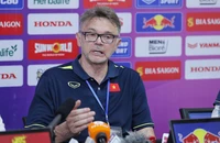 HLV Troussier nói về mục tiêu của tuyển Việt Nam ở World Cup 2026