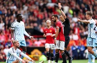 Nottingham Forest gửi đơn khiếu nại trận thua đau Man United