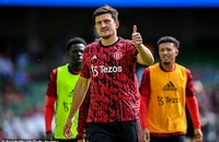 Hé lộ lí do MU không thể bán Harry Maguire
