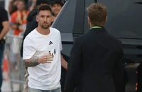 Messi làm trợ lý HLV tuyển Argentina