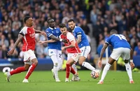 Arsenal nhọc nhằn giành 3 điểm