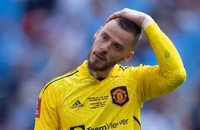 De Gea cân nhắc giải nghệ, sao MU tức giận với lãnh đạo CLB
