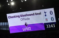 Trận Liverpool thua Tottenham có thể bị hủy và đá lại theo luật của Premier League