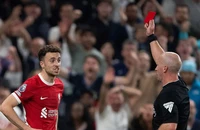 Sốc: Premier League thừa nhận thêm 1 lỗi sai trong trận Liverpool thua Tottenham