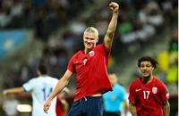 Scotland lỡ cơ hội giành vé sớm, Haaland 'nổ súng', Messi thi đấu trở lại