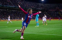 Vừa vào sân 34 giây, sao trẻ 17 tuổi ghi bàn duy nhất trận cho Barca