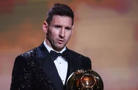 Messi mất kỷ lục quả bóng vàng khi France Football đánh giá lại