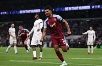 Tottenham thua đau trên sân nhà, mất Top 4 Premier League