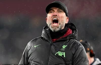 Klopp nổi cơn thịnh nộ vì một câu nói đùa