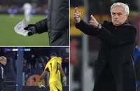 Mourinho chỉ đạo chiến thuật theo cách vô cùng kỳ lạ giúp AS Roma thoát thua