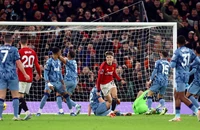 Garnacho và Hojlund giúp MU ngược dòng ngoạn mục, Liverpool lên đỉnh Premier League