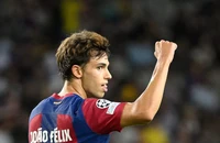 Barcelona tăng lương 900% cho một siêu sao