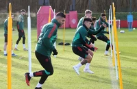 Ten Hag thông báo tình hình về hàng loạt ca chấn thương ở MU, nói về Sancho