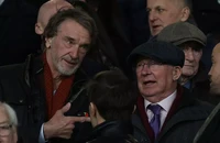 Nhà Glazer có thể buộc Sir Jim Ratcliffe rời Manchester United