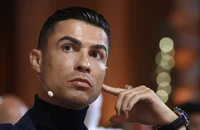 Ronaldo tuyên bố quả bóng vàng mất uy tín sau chiến thắng của Messi