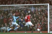 Ký ức derby Manchester của huyền thoại MU