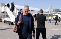 Mourinho đến Saudi Arabia, tuyên bố sẵn sàng dẫn dắt CLB tiếp theo ngay ngày mai
