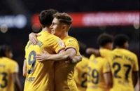 Đại thắng Atletico, Barca nuôi hi vọng đua vô địch