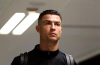 Ronaldo ‘nhận tin nhắn’ từ số 7 mới vừa ghi bàn cho tuyển Bồ Đào Nha